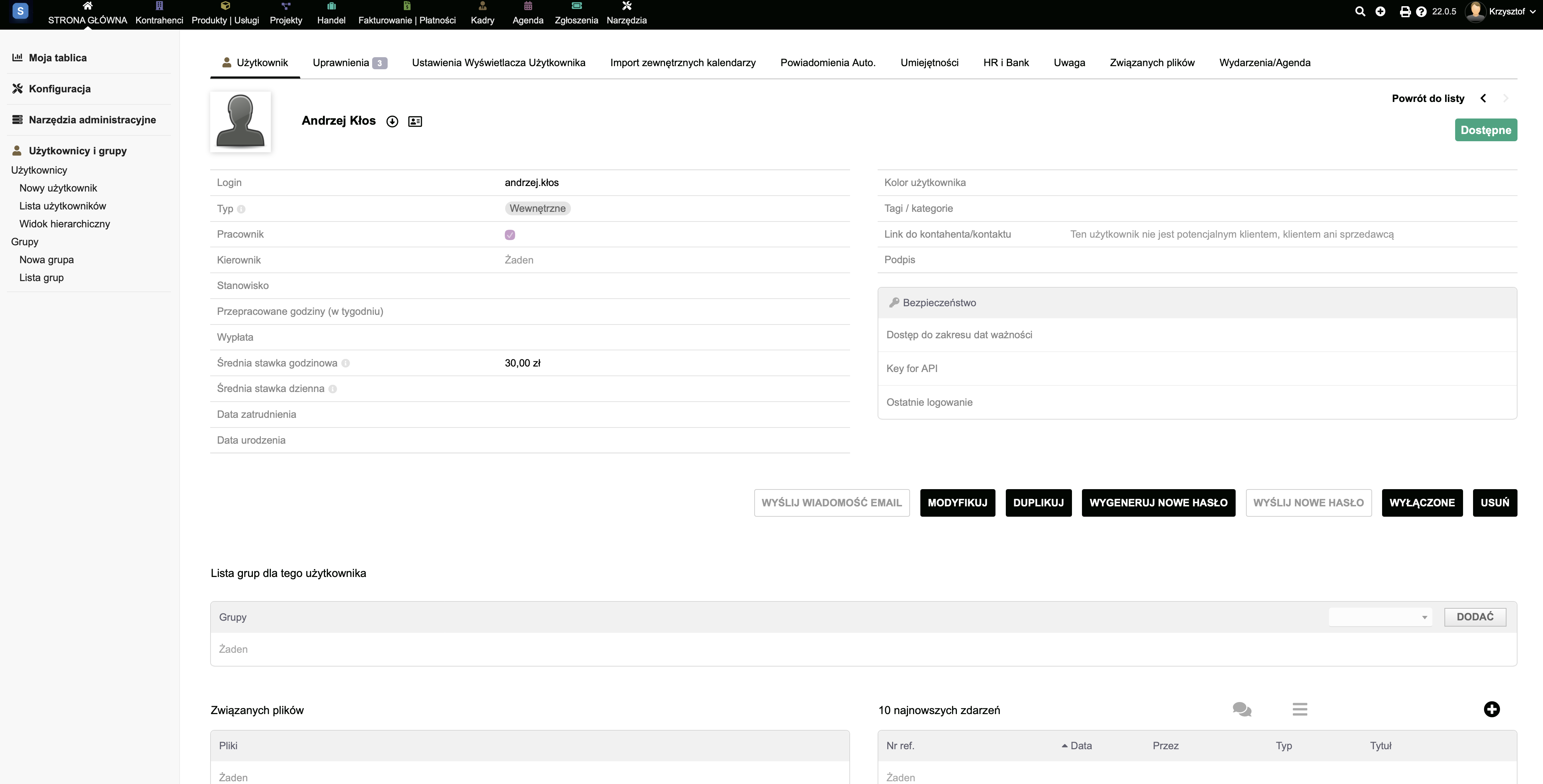Karta użytkownika w CRM z zakładką uprawnień